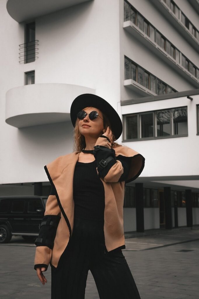 woman, hat, coat, japanese style, minimalism, portrait, building, city, constructivism, architecture, columns